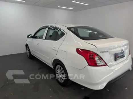 VERSA 1.0 12V FlexStart 4p Mec.