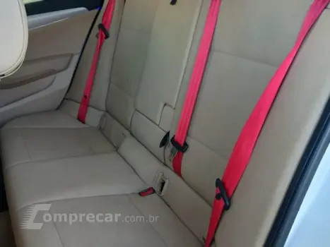 X1 - 2.0 16V SDRIVE18I 4P AUTOMÁTICO