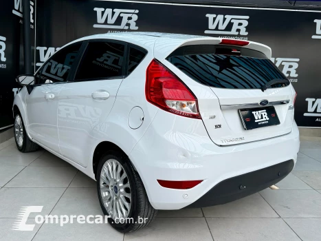 FIESTA 1.6 Titanium Hatch 16V