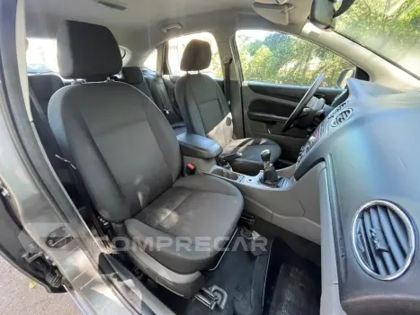 FOCUS 1.6 SE Hatch 16V