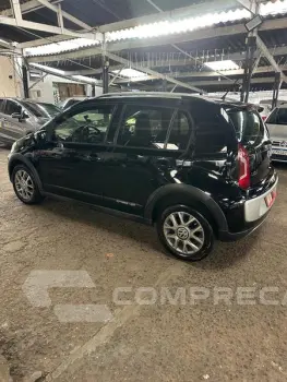 UP! CROSS 1.0 TSI TOTAL FLEX MEC. 4P