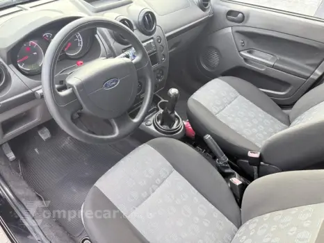 FIESTA 1.0 MPI Class Hatch 8V