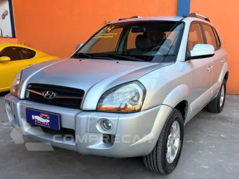 Hyundai TUCSON - 2.0 MPFI GLS 16V 143CV 2WD 4P AUTOMÁTICO 4 portas