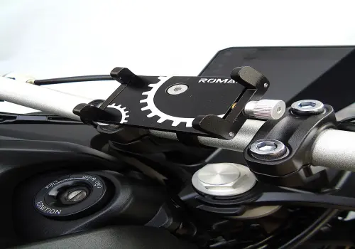 YAMAHA MT-07 CONNECTED ABS