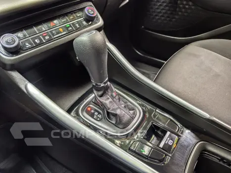 FASTBACK 1.0 TURBO 200 FLEX CVT