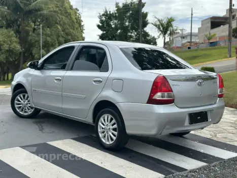 ETIOS 1.5 XLS SEDAN 16V FLEX 4P MANUAL