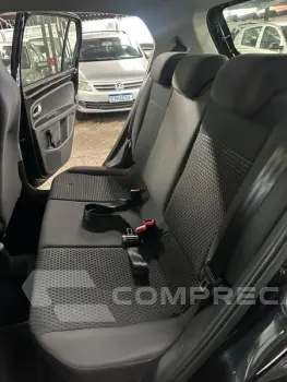 UP! CROSS 1.0 TSI TOTAL FLEX MEC. 4P