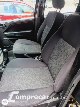 ECOSPORT 1.6 XLS 8V