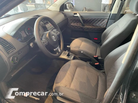 POLO SEDAN 1.6 MI Comfortline 8V