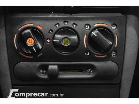 CLASSIC - 1.0 MPFI LS 8V 4P MANUAL