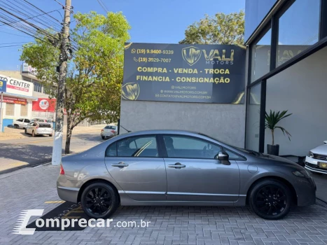 Civic Sed. LXL/LXL SE 1.8 Flex 16V Mec.