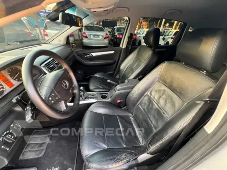 B 200 2.0 8V Gasolina 4P Automático