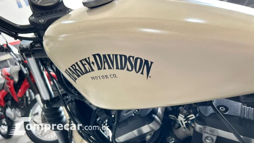 Harley Davidson 883N IRON