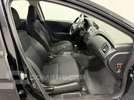 CITY Sedan DX 1.5 Flex 16V Mec.