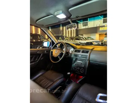 PARATI 1.0 MI 16V TURBO GASOLINA 4P MANUAL G.III