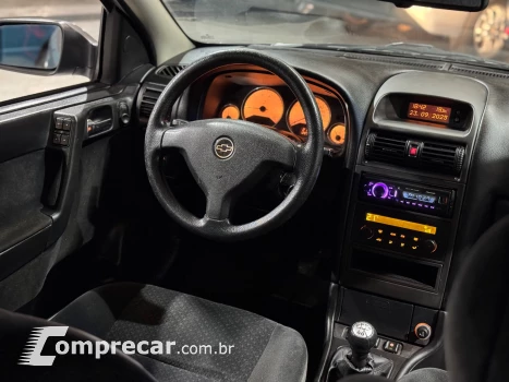 Astra Advantage 2.0 MPFI 8V FlexPower 5p