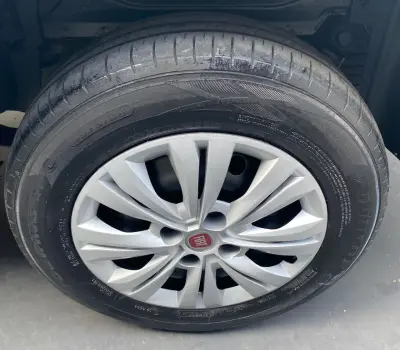 Doblo 1.8 16V 4P FLEX ESSENCE 7 LUGARES