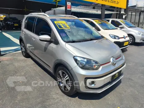 up! cross 1.0 TSI Total Flex 12V 5p