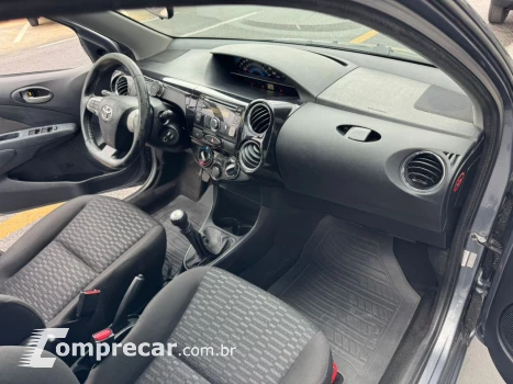 ETIOS XLS Sedan 1.5 Flex 16V 4p Mec.