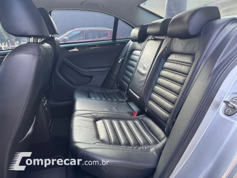 JETTA Highline 2.0 TSI 16V 4p Tiptronic
