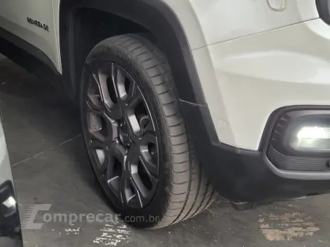 Renegade S T270 1.3 TB 4x4 Flex Aut.