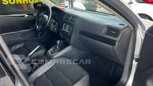 Jetta 2.0 4P FLEX AUTOMÁTICO