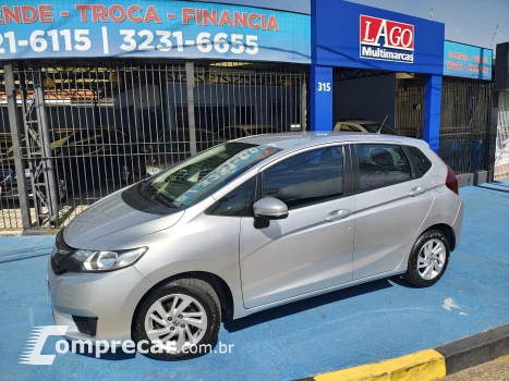 Honda FIT 1.5 LX 16V 4 portas