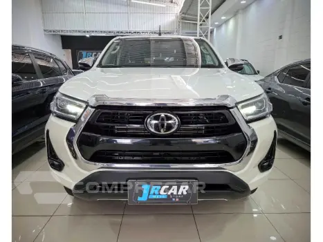 HILUX 2.8 D-4D TURBO DIESEL CD SRX 4X4 AUTOMÁTICO