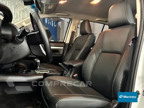 HILUX 2.8 D-4D TURBO DIESEL CD SRX 4X4 AUTOMÁTICO