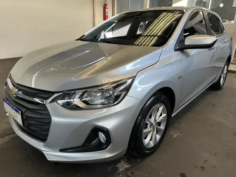 CHEVROLET ONIX 1.0 LT 4 portas
