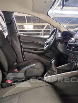 ONIX HATCH LT 1.0 12V FLEX 5P MEC