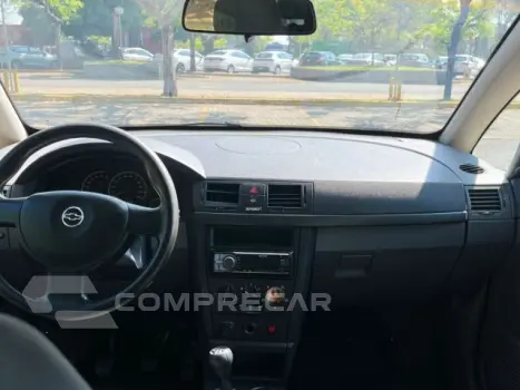 MERIVA - 1.8 MPFI EXPRESSION 8V 4P AUTOMATIZADO