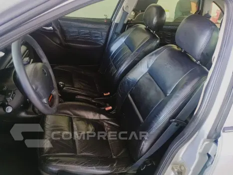 Vectra Sedan 2.0 4P EXPRESSION