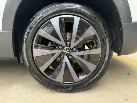 Taos 1.4 250 Tsi Total Flex Highline Automático