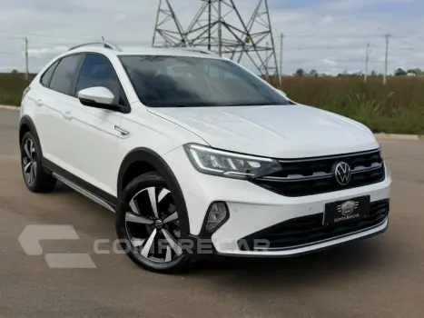 Volkswagen NIVUS 1.0 200 TSI TOTAL FLEX HIGHLINE AUTOMÁTICO 4 portas