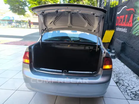 CLASSIC 1.0 MPFI LS 8V