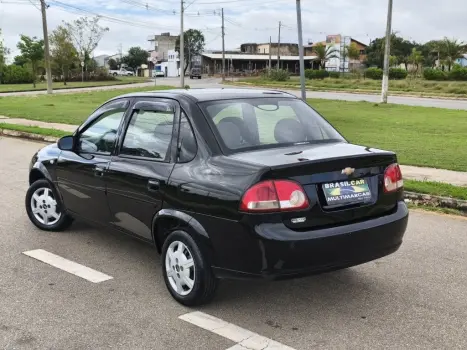 CLASSIC 1.0 MPFI LS 8V FLEX 4P MANUAL