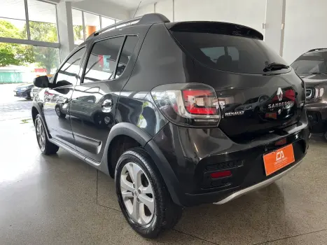 SANDERO 1.6 Stepway 8V