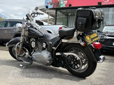 SOFTAIL HERITAGE CLASSIC