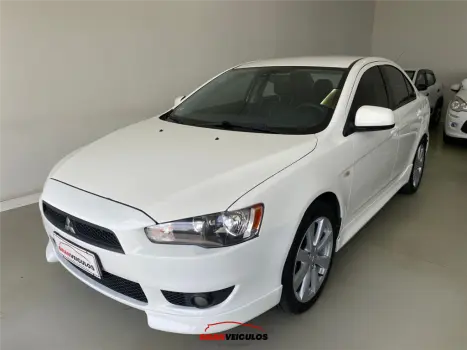 Mitsubishi LANCER 2.0 CVT 16V GASOLINA 4P AUTOMÁTICO 4 portas