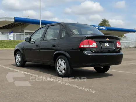 Classic Sedan 1.0 4P VHCE FLEX LS