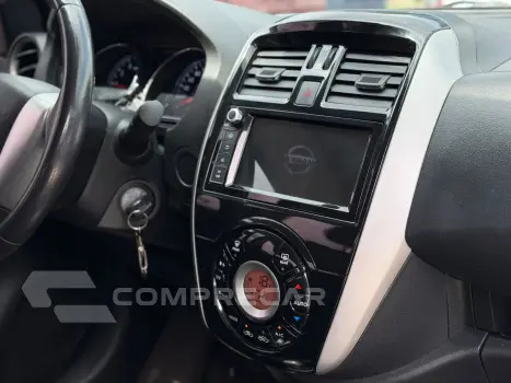 VERSA SL 1.6 16V FlexStart 4p Aut.