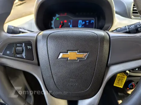 SPIN 1.8 LT 8V FLEX 4P AUTOMÁTICO