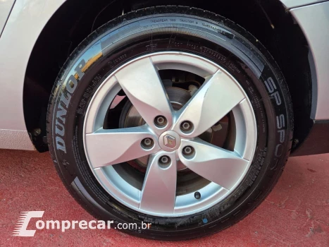 FLUENCE Sed. Dynamique 2.0 16V FLEX Mec.
