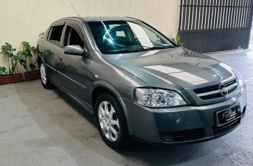 ASTRA 2.0 MPFI Advantage 8V