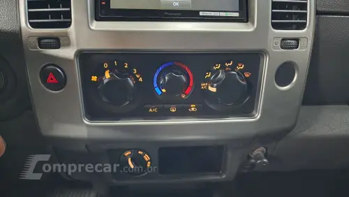 Frontier LE ATTACK CD 4x4 2.5 TB Die.Aut