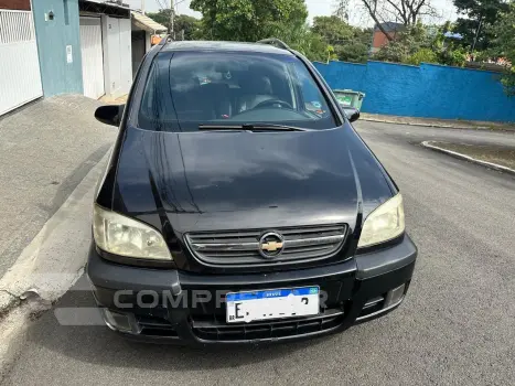 Zafira 2.0 4P ELITE FLEX 7 LUGARES AUTOMÁTICO