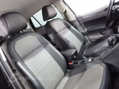 VIRTUS - 1.0 200 TSI COMFORTLINE AUTOMÁTICO