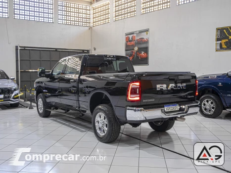 2500 6.7 I6 Turbo Laramie CD 4X4