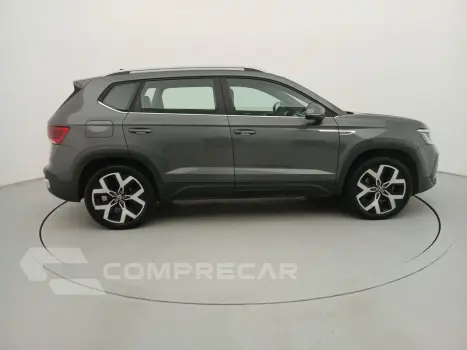 TAOS 1.4 250 TSI TOTAL FLEX HIGHLINE AUTOMÁTICO